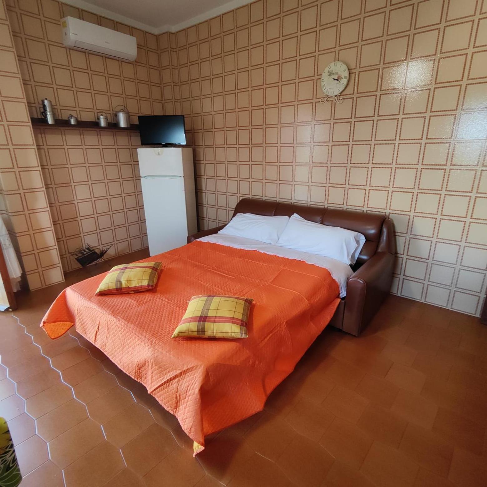 Apartmán Panoramico Wifi Tv Centro Storico Casteldaccia Exteriér fotografie
